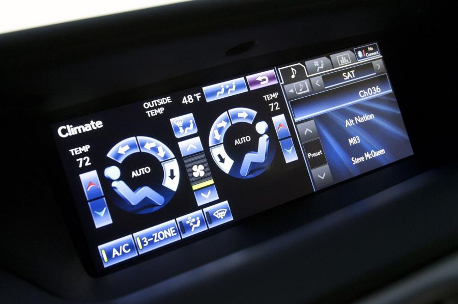  Lexus GS450h 2011 года  (фото 147 из 208)